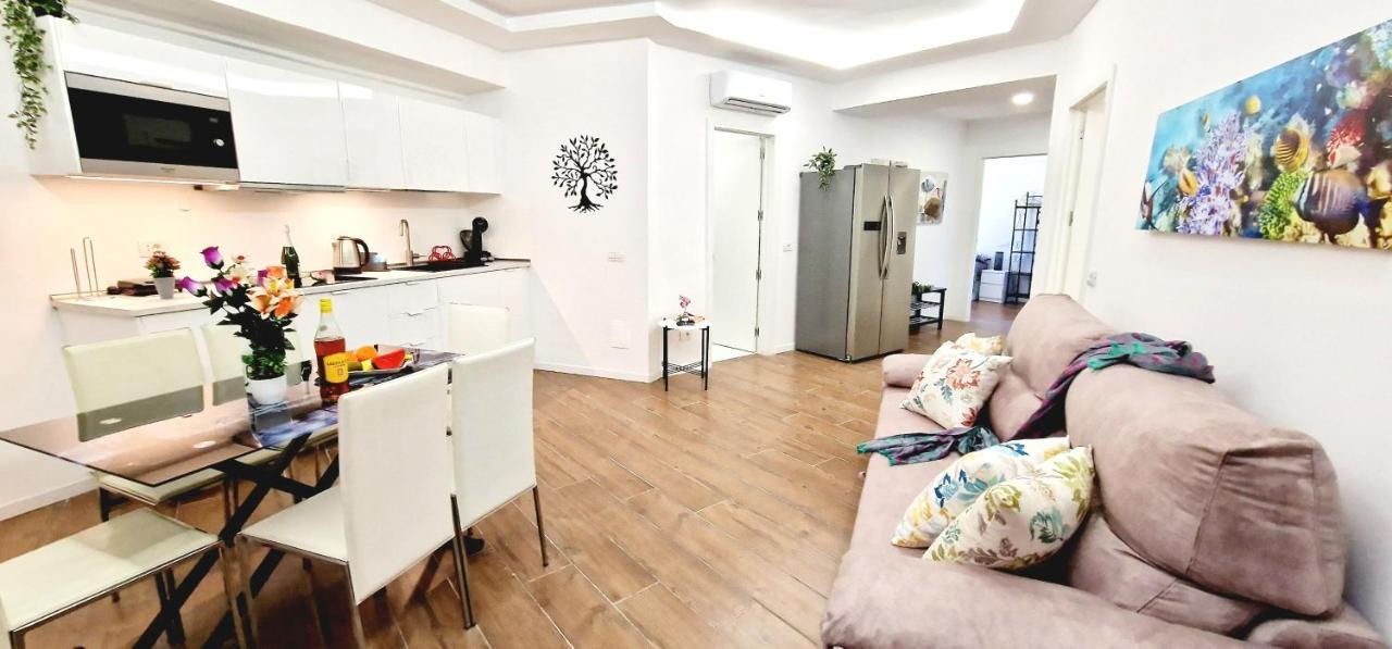 Fantastic 3 Bedroom Next Playa Las Americas & Wifi Free Playa Feñabe Buitenkant foto