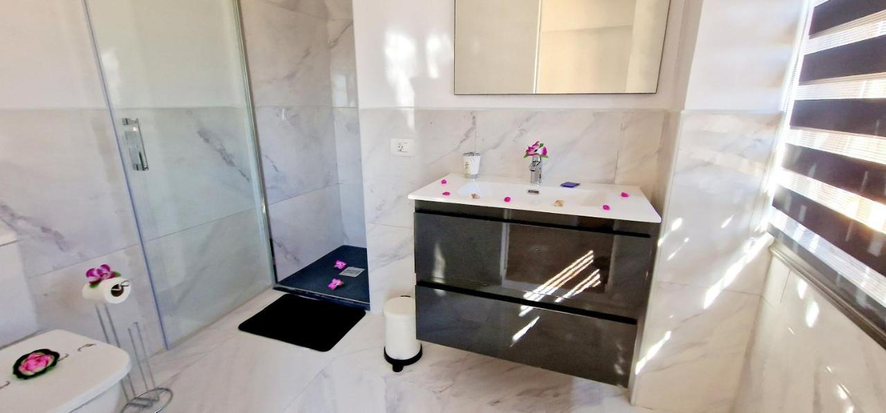 Fantastic 3 Bedroom Next Playa Las Americas & Wifi Free Playa Feñabe Buitenkant foto